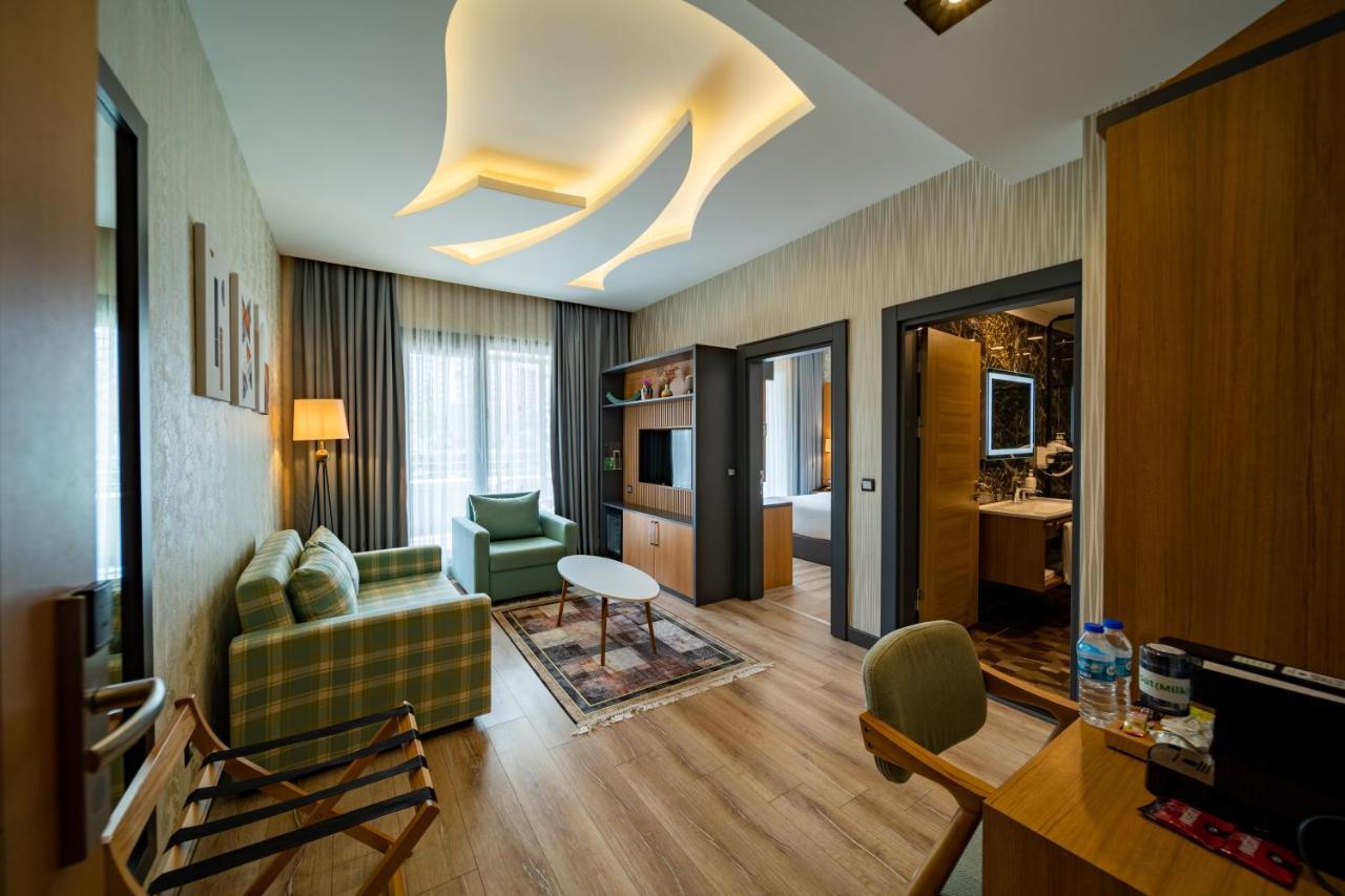 Holiday Inn - Trabzon-East By Ihg Exterior photo