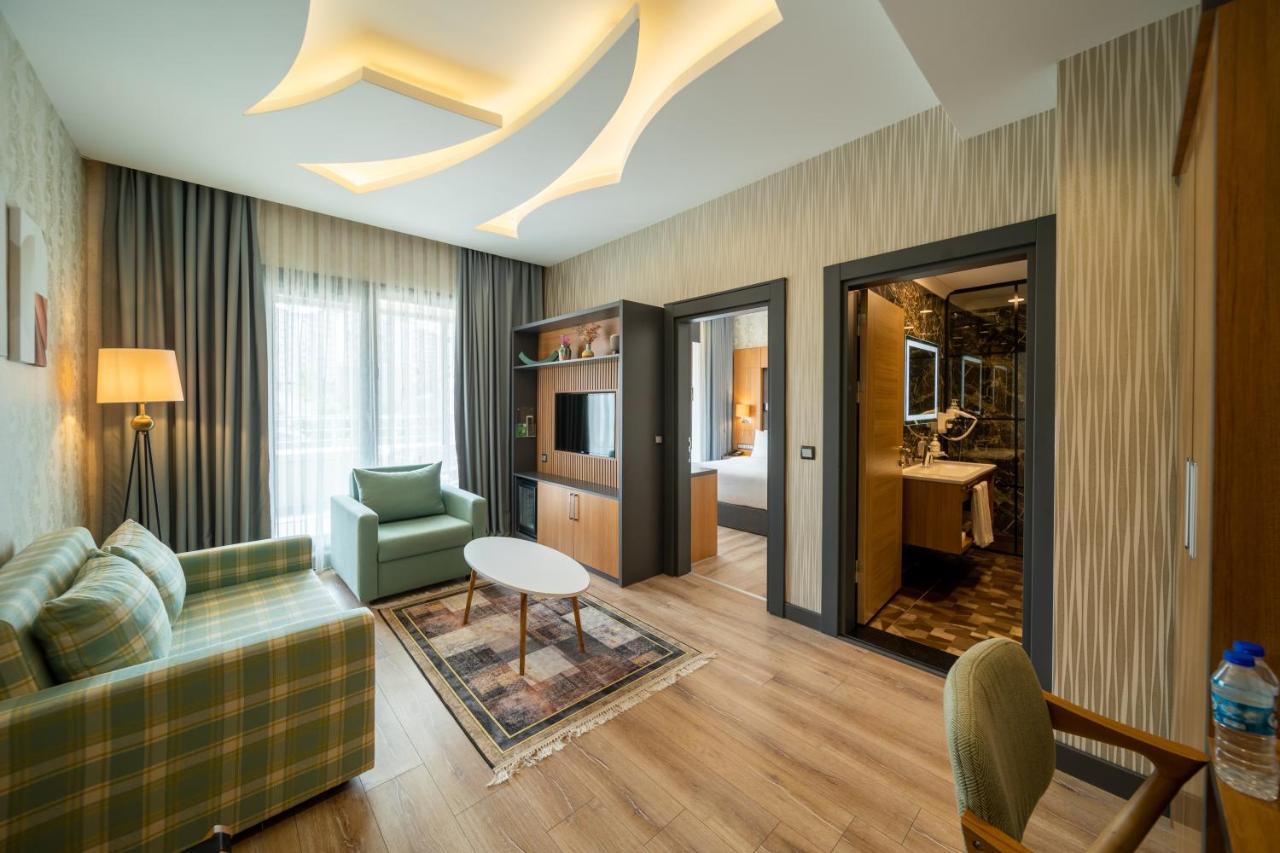 Holiday Inn - Trabzon-East By Ihg Exterior photo